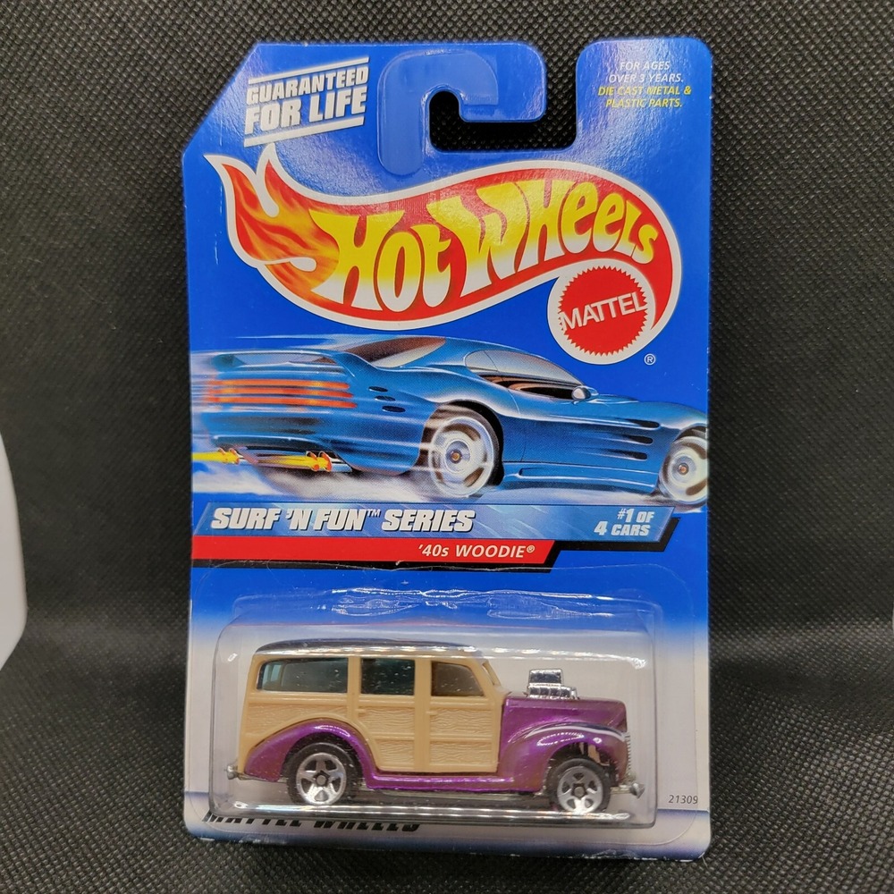 Hot Wheels Surf 'n Fun Series, 40's Woodie #1 of 4 Brand New